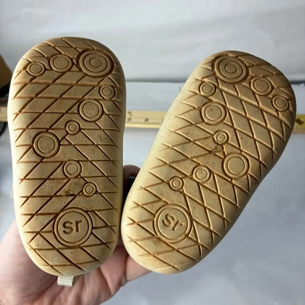 Stride Rite Miller Sneakers Girls 5M Champagne Gold Metallic Toddler Shoes
